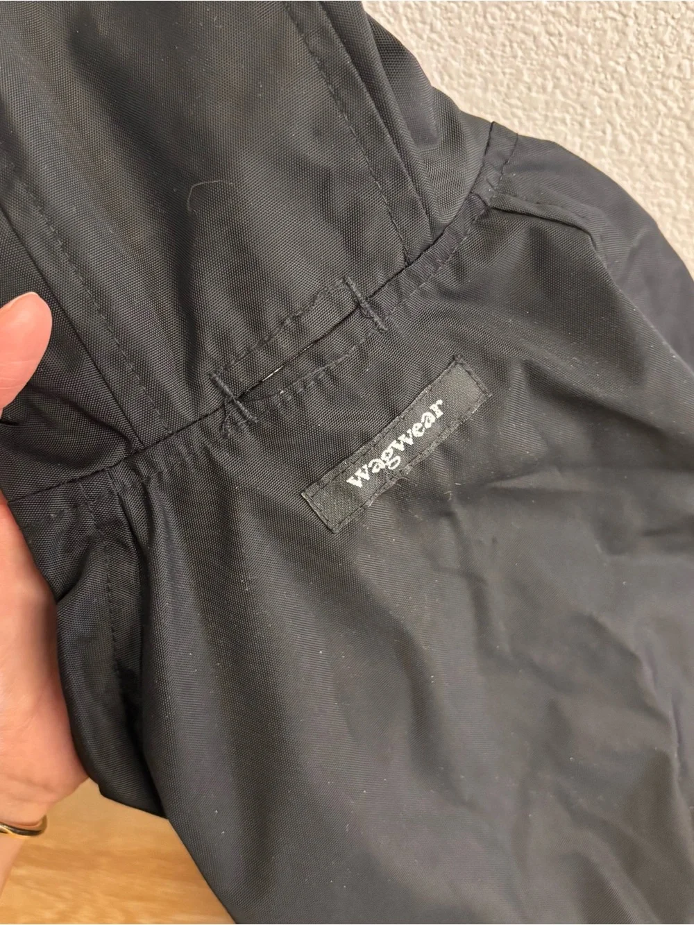 Wagwear Nylon Rainbreaker Hooded Jacket in Black - Size 8